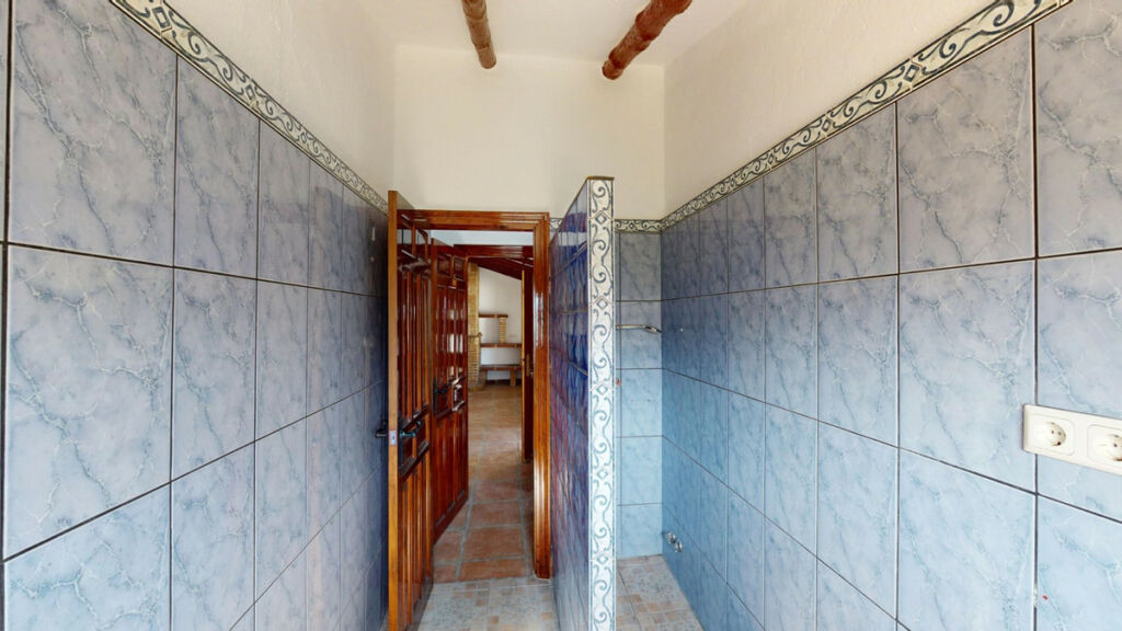 Detached Villa La Viñuela Málaga - image 19