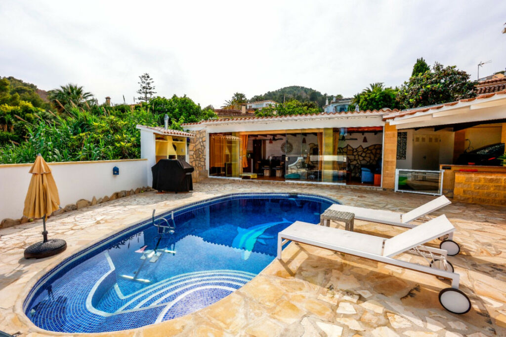 Detached Villa Benissa Alicante - image 3