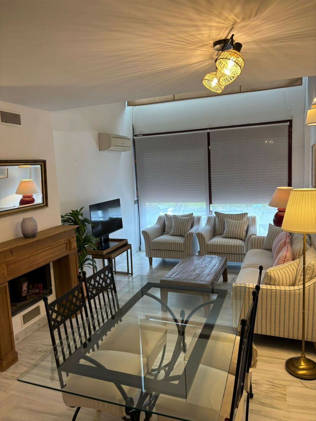 Middle Floor Apartment Benahavís Málaga - image 2