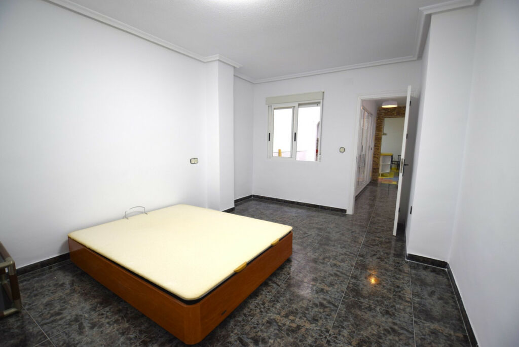 Ground Floor Apartment Guardamar del Segura Alicante - Bild 2