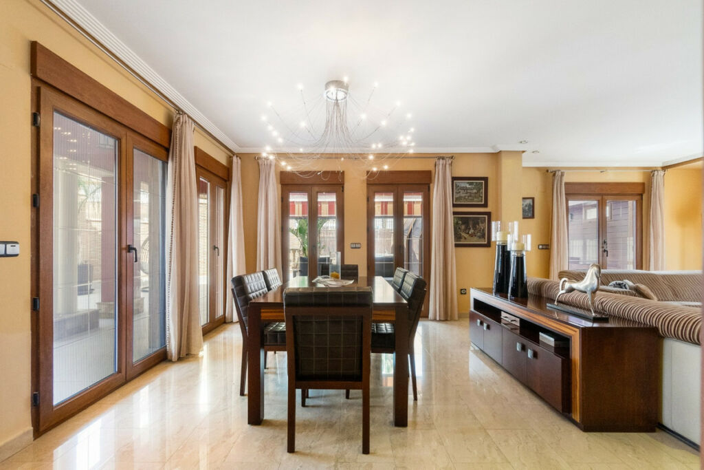 Detached Villa Orihuela Alicante - image 2