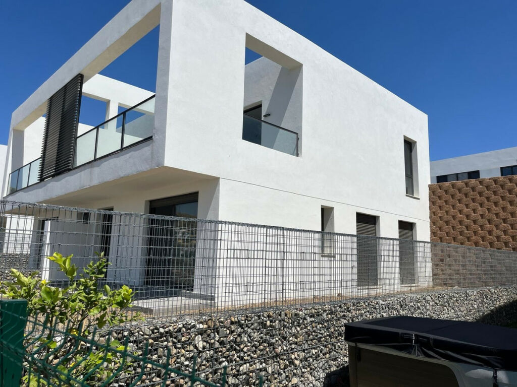 Semi-Detached House Riviera del Sol Málaga - image 2