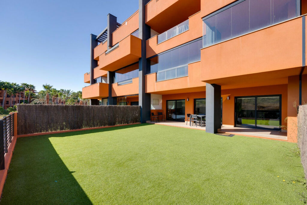 Ground Floor Apartment Orihuela Costa Alicante - image 2