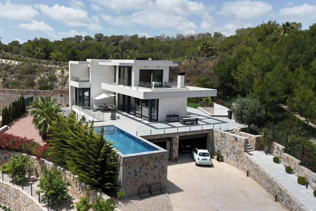 Detached Villa Las Colinas Golf Alicante - image 2
