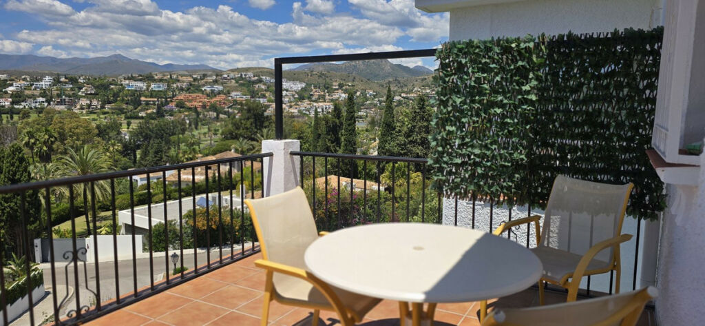 Duplex El Paraiso Málaga - image 2