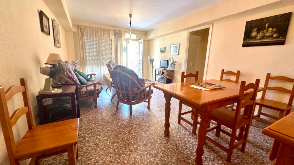Middle Floor Apartment Guardamar del Segura Alicante - image 2