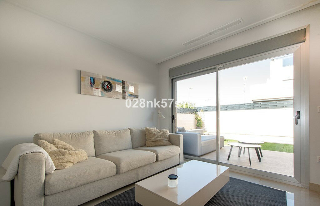 Townhouse Ciudad Quesada Alicante - image 2