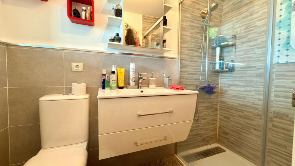 Bungalow Finestrat Alicante - image 2