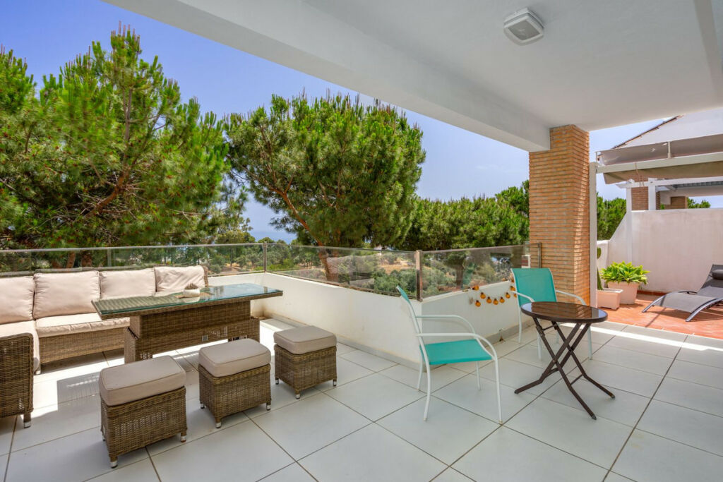 Detached Villa Benalmadena Málaga - image 4