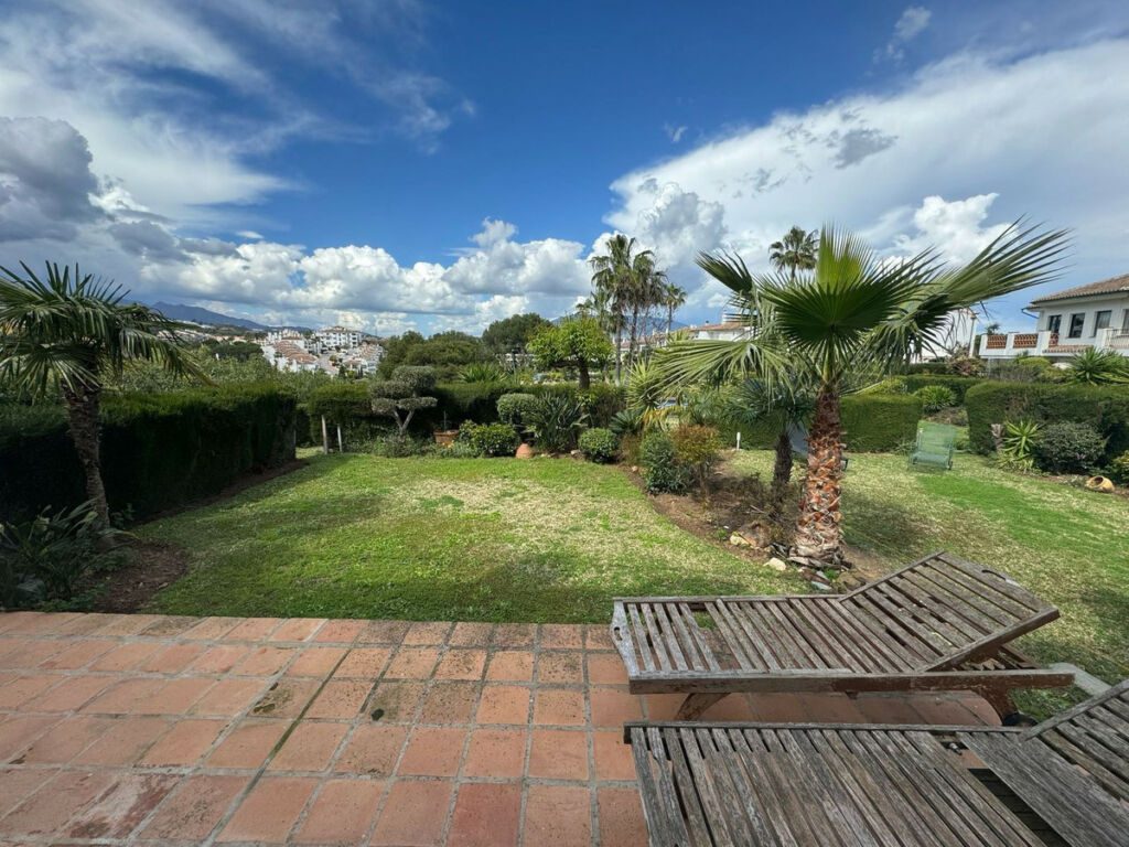 Townhouse Riviera del Sol Málaga - image 2