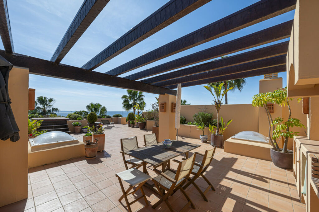 Penthouse The Golden Mile Málaga - image 2