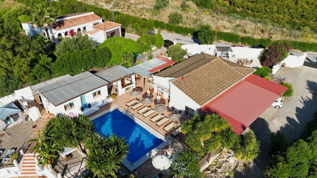 Detached Villa Alhaurín el Grande Málaga - image 2