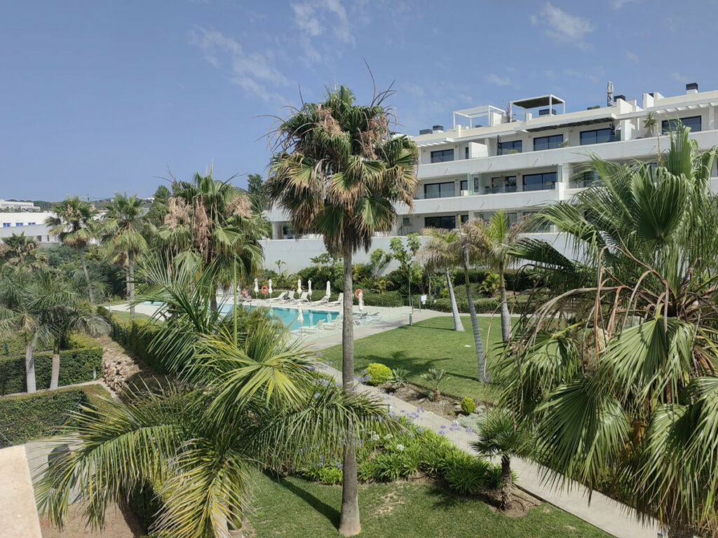 Penthouse Duplex Estepona Málaga - image 2