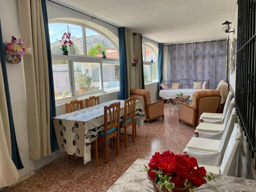 Detached Villa Finestrat Alicante - image 2