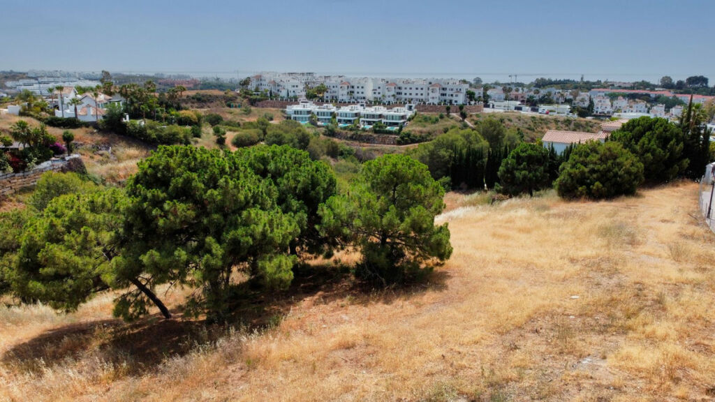 Residential Plot Selwo Málaga - image 2