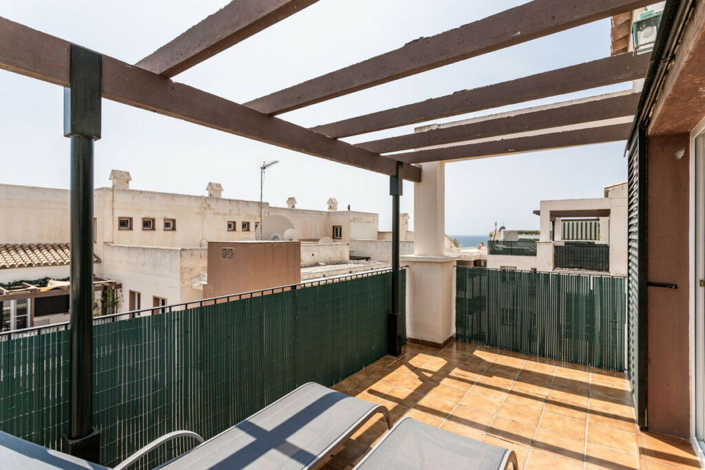 Top Floor Apartment Torrequebrada Málaga - image 2