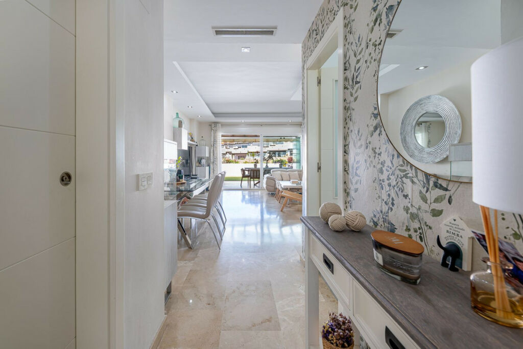 Townhouse Mijas Costa Málaga - image 2