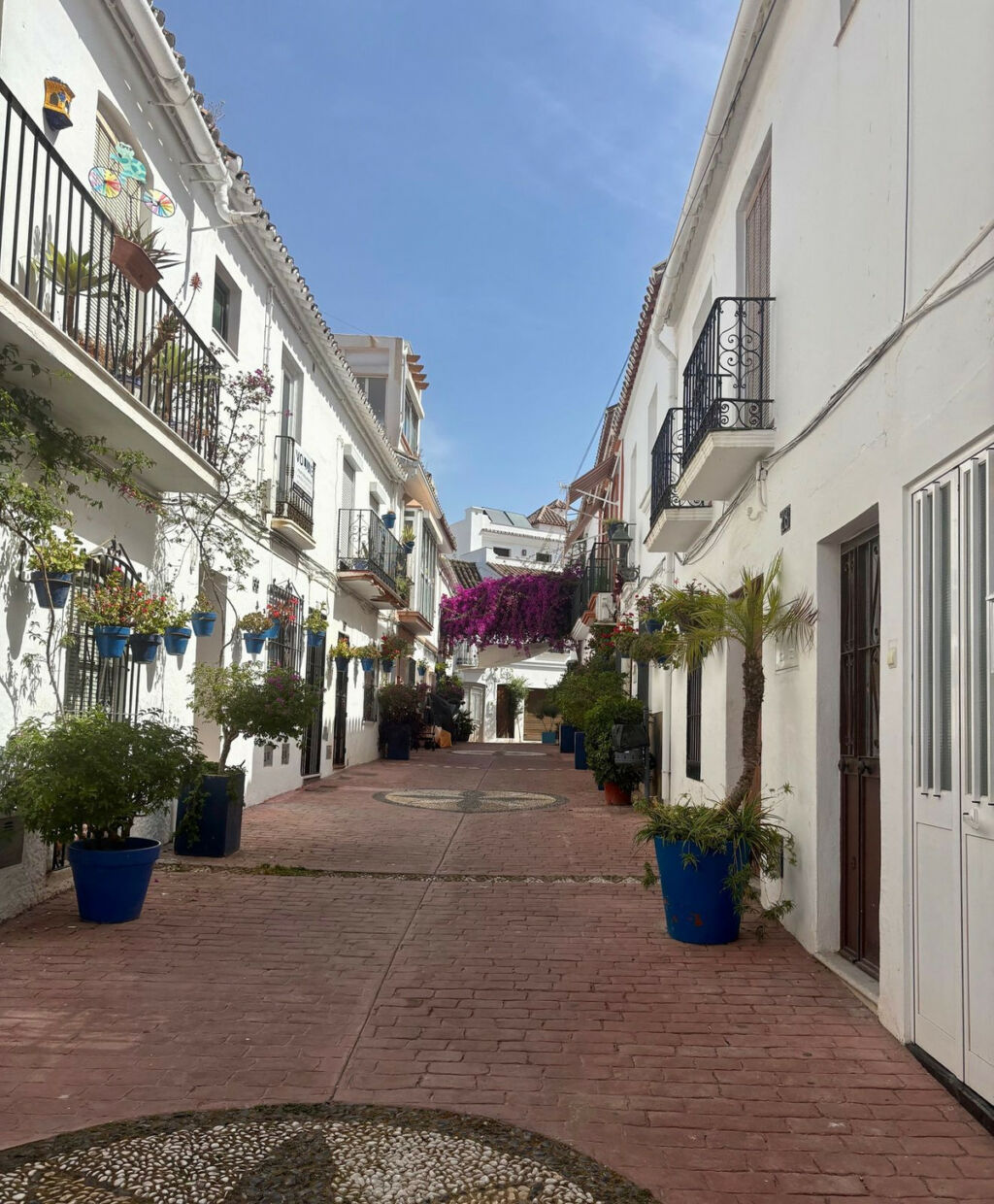 Townhouse Estepona Málaga - image 8