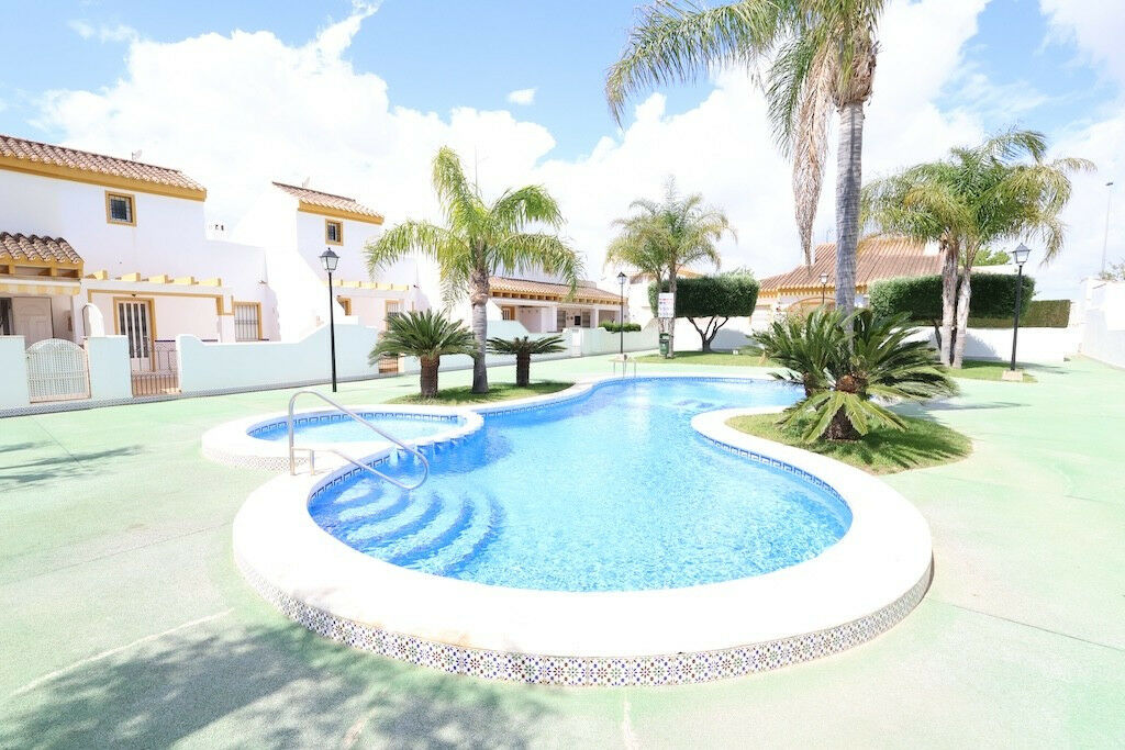 Ground Floor Apartment Torre de la Horadada Alicante - image 2