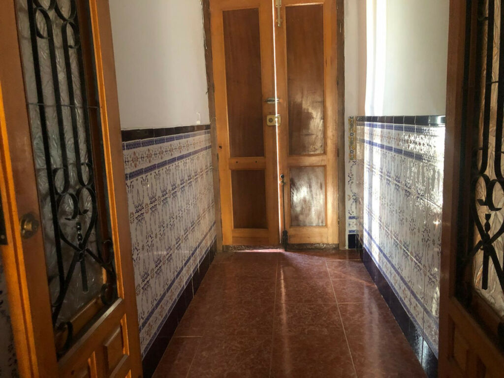 Townhouse Cuevas Bajas Málaga - image 2