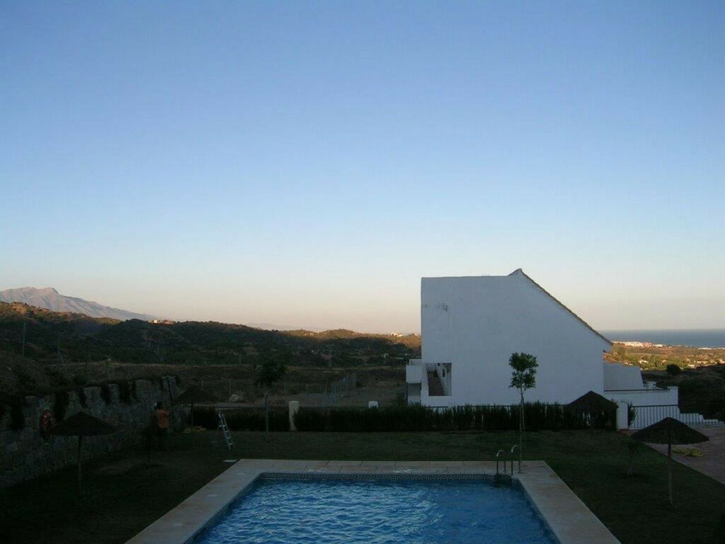 Duplex Estepona Málaga - image 2