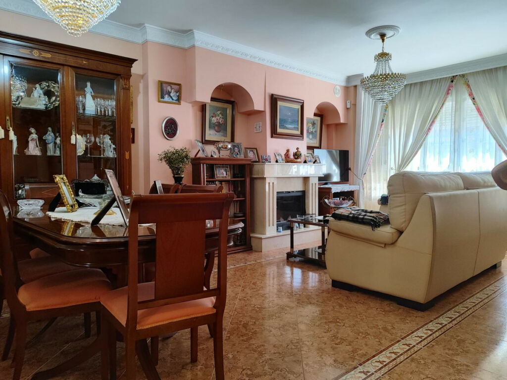Townhouse Mijas Málaga - image 2