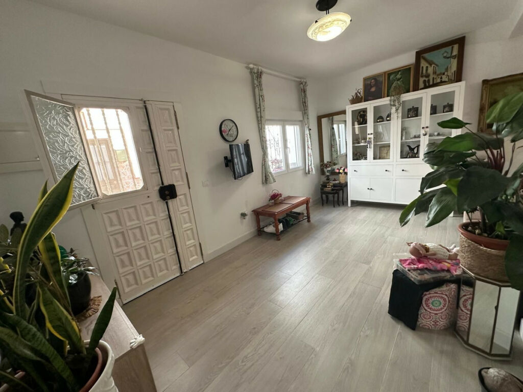 Townhouse Benalmadena Málaga - image 2