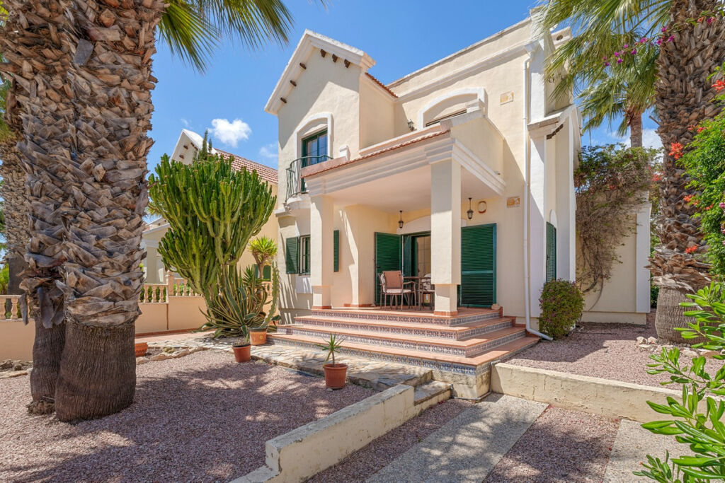 Detached Villa Orihuela Costa Alicante - image 2