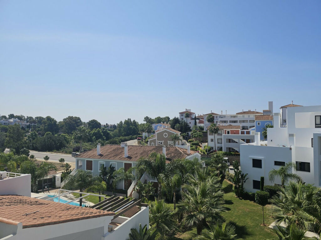 Penthouse Duplex New Golden Mile Málaga - image 4