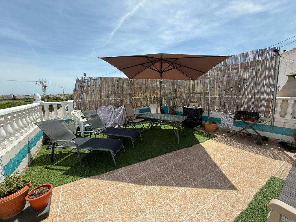 Townhouse Benijofar Alicante - image 2