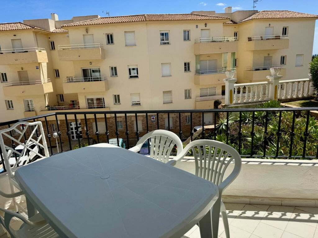 Ground Floor Apartment Riviera del Sol Málaga - image 2