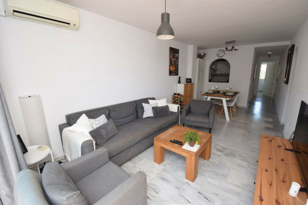 Penthouse La Cala de Mijas Málaga - image 2