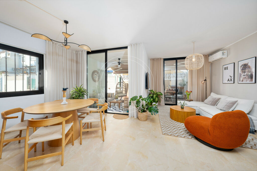 Semi-Detached House Estepona Málaga - image 3