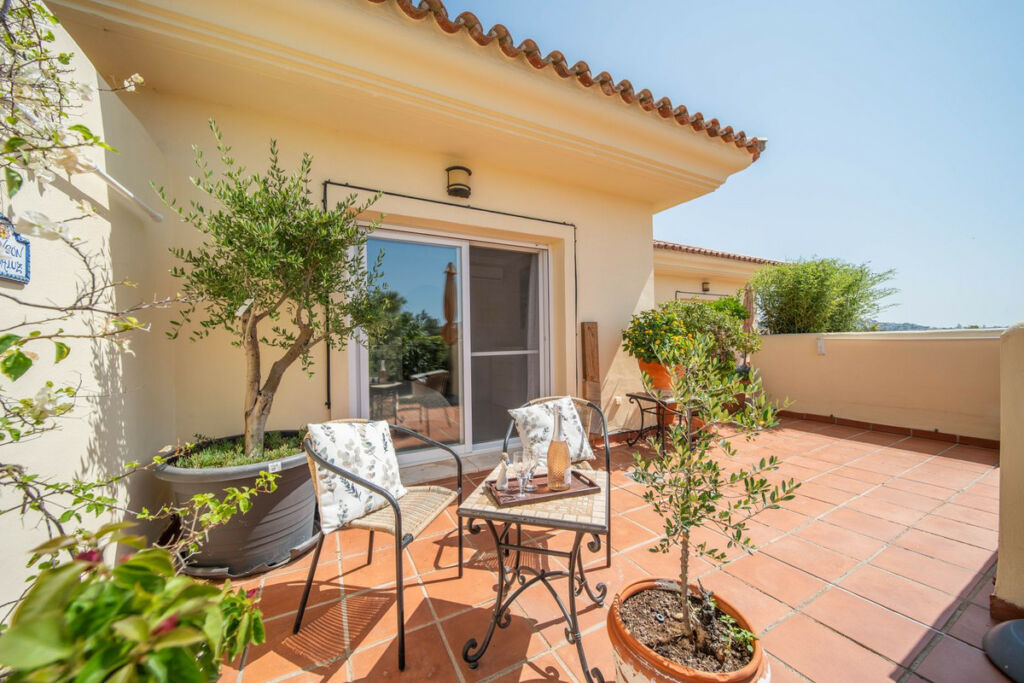 Penthouse La Cala Hills Málaga - image 3