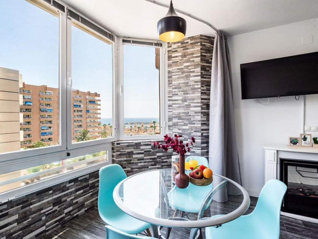 Middle Floor Studio Fuengirola Málaga - image 2