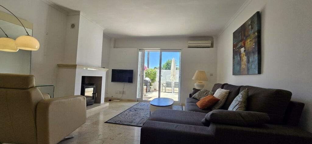 Townhouse Costalita Málaga - image 2
