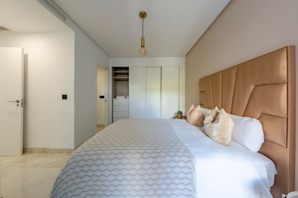 Ground Floor Apartment Benahavís Málaga - image 20