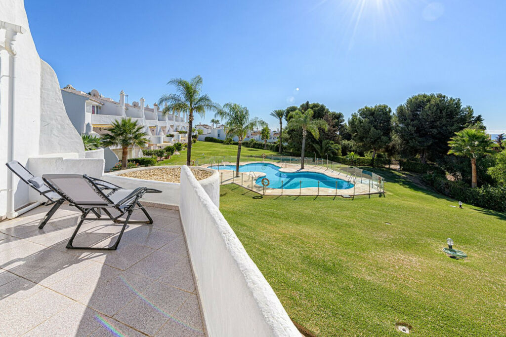 Penthouse Duplex Calahonda Málaga - image 20