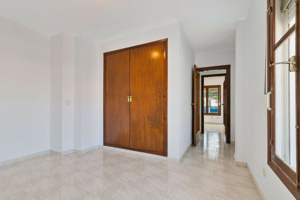 Middle Floor Apartment Fuengirola Málaga - image 20