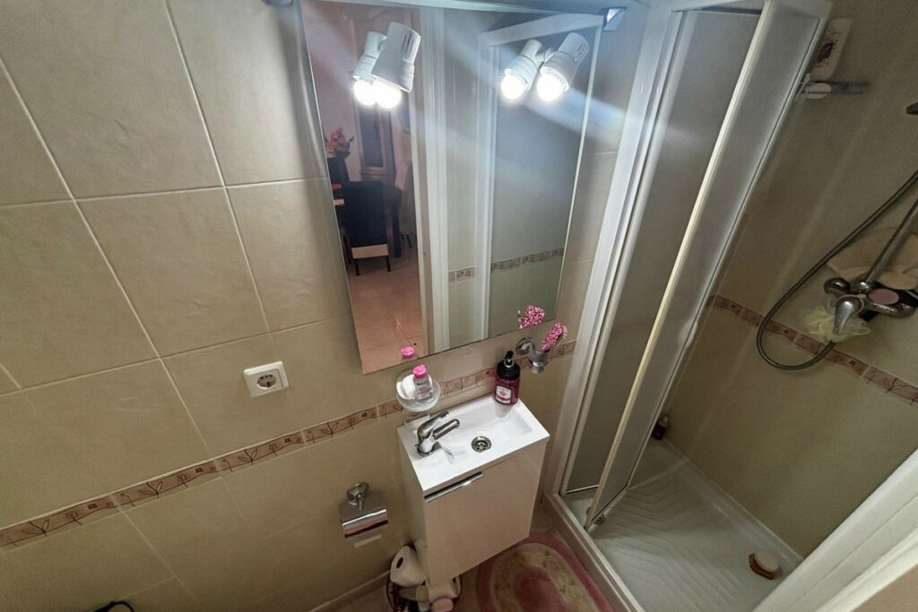 Townhouse Dona Pepa Alicante - image 20