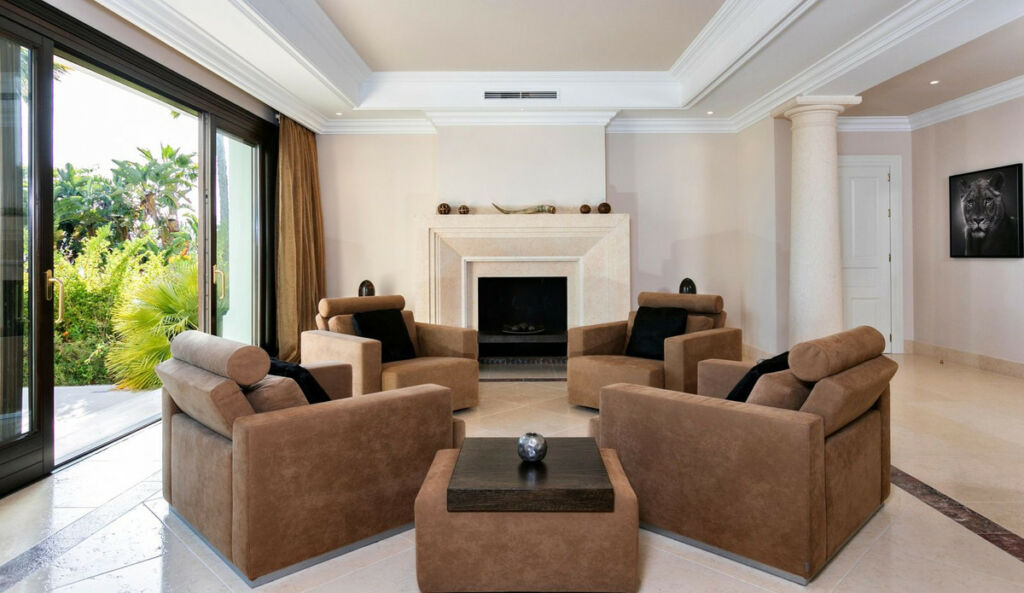 Detached Villa Benahavís Málaga - image 20