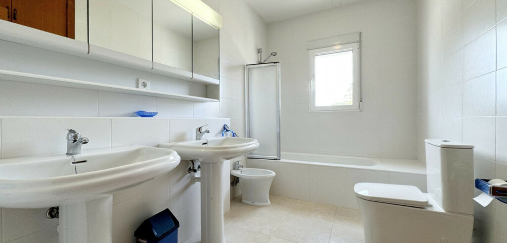 Detached Villa La Zenia Alicante - image 20