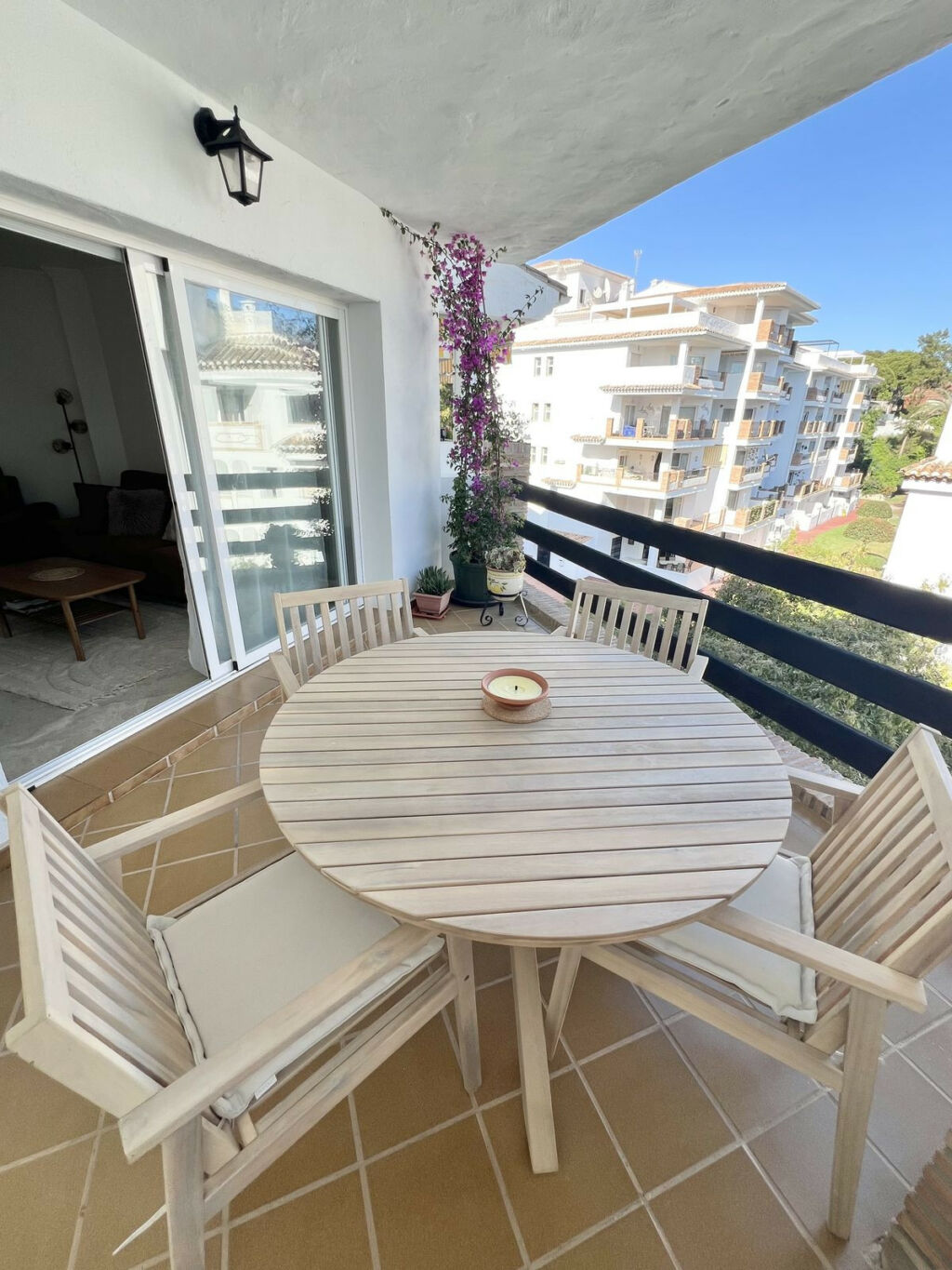 Middle Floor Apartment Calahonda Málaga - image 20