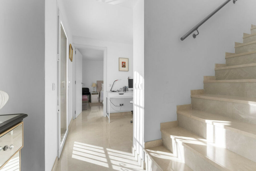 Detached Villa Mijas Málaga - image 20