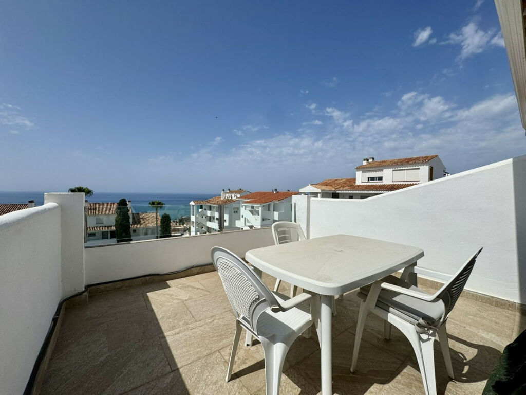 Penthouse Riviera del Sol Málaga - image 21