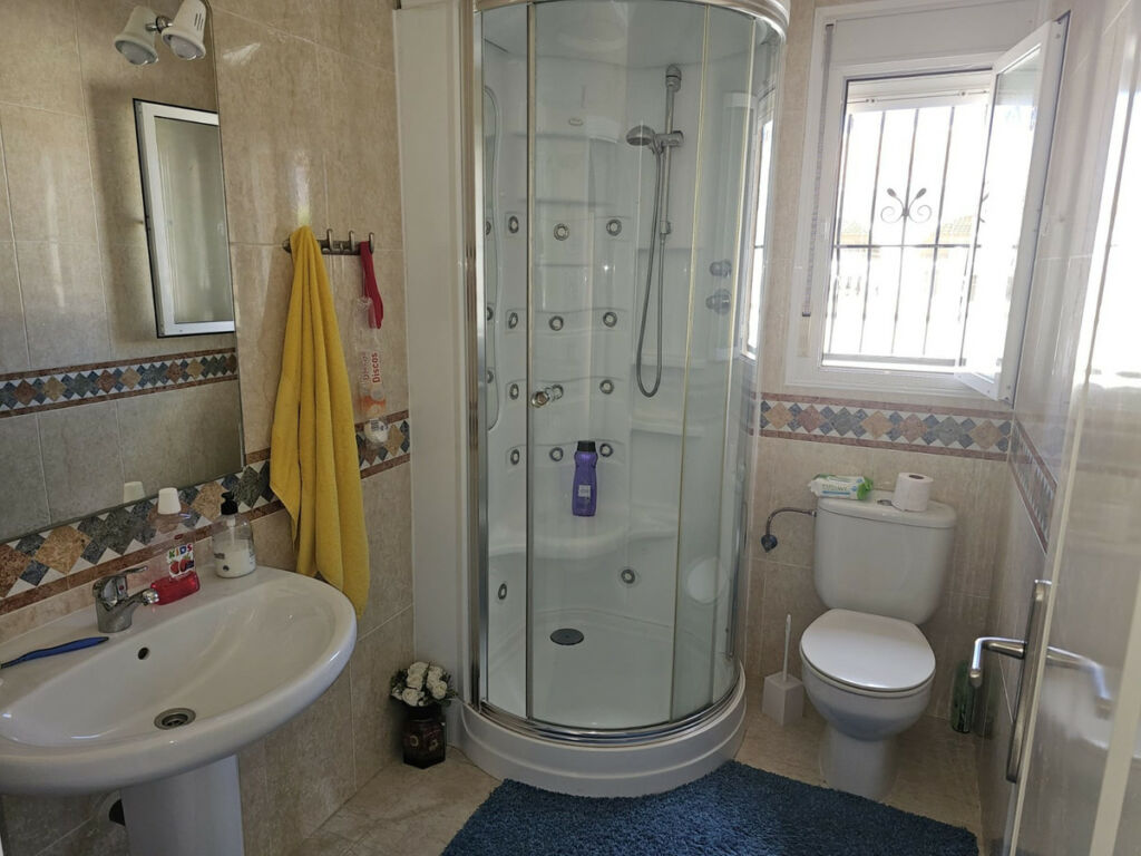 Detached Villa Benijofar Alicante - image 20