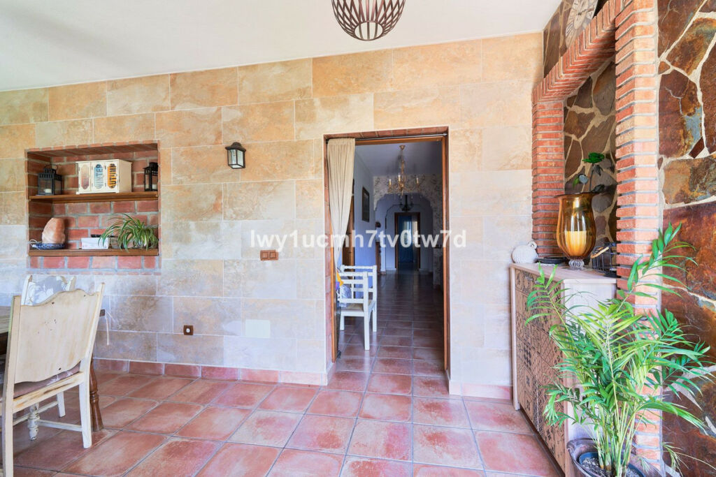 Detached Villa Alhaurín de la Torre Málaga - image 20