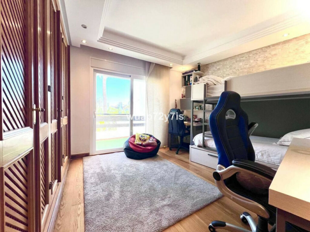 Townhouse Estepona Málaga - image 20