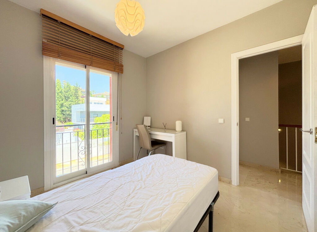 Townhouse Estepona Málaga - image 20