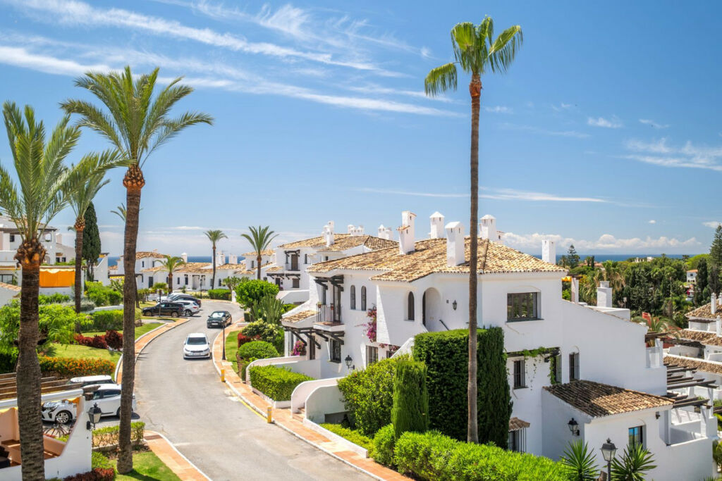 Middle Floor Apartment Marbella Málaga - image 20